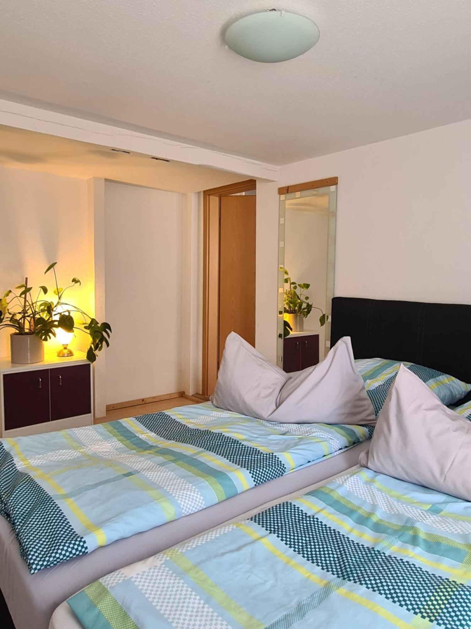Ferienwohnung Weisskopf Alkersleben ภายนอก รูปภาพ