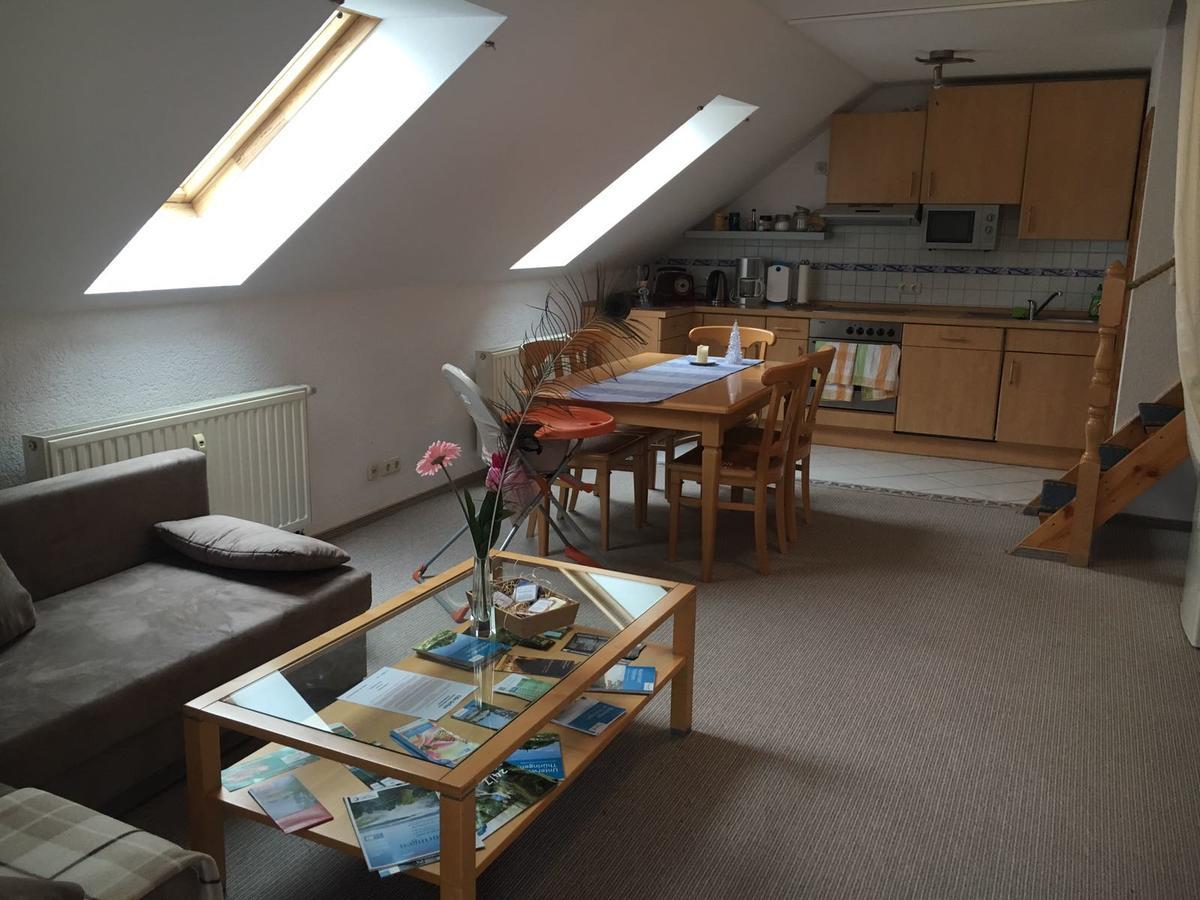 Ferienwohnung Weisskopf Alkersleben ภายนอก รูปภาพ