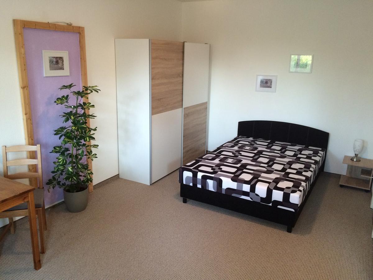 Ferienwohnung Weisskopf Alkersleben ภายนอก รูปภาพ